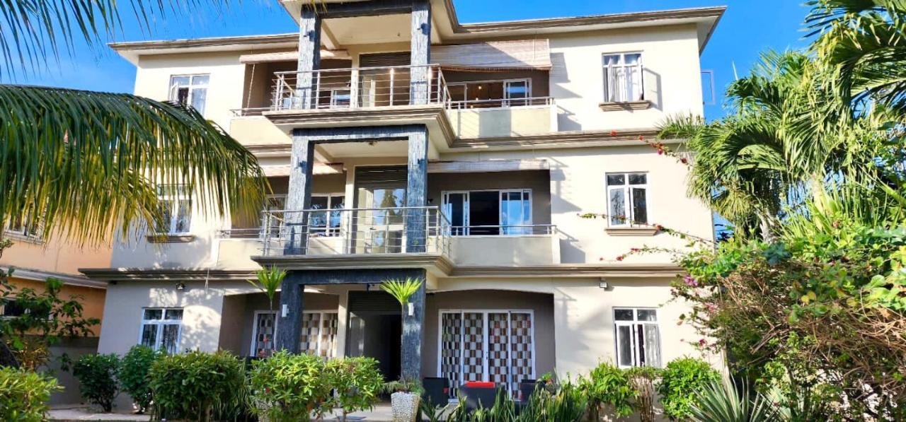 Pebble Bay Garden View F3 Apartment กรองด์เบย์ ภายนอก รูปภาพ